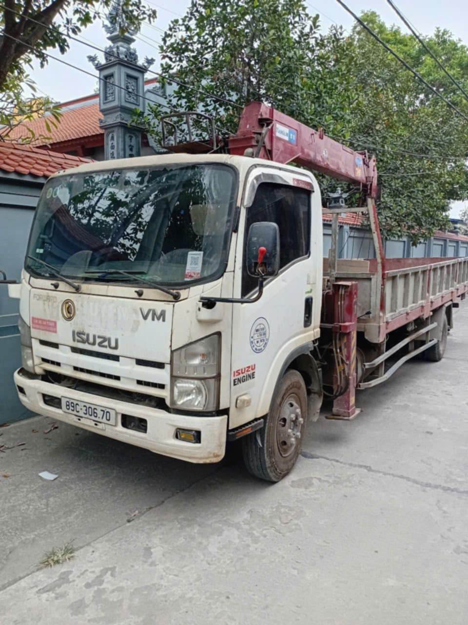 Xe cẩu tự hành 5 tấn